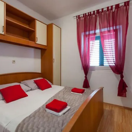Nena St - Two Bedroom With Terrace And Sea View A3 Apartamento
